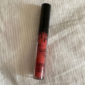 Kylie Cosmetics Matte Liquid Lipstick